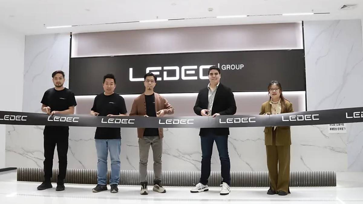 Ledec inauguró planta de producción en China