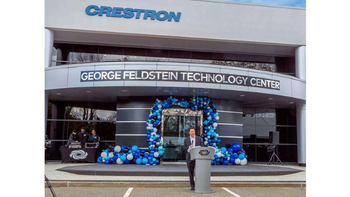 Crestron celebró 50 años