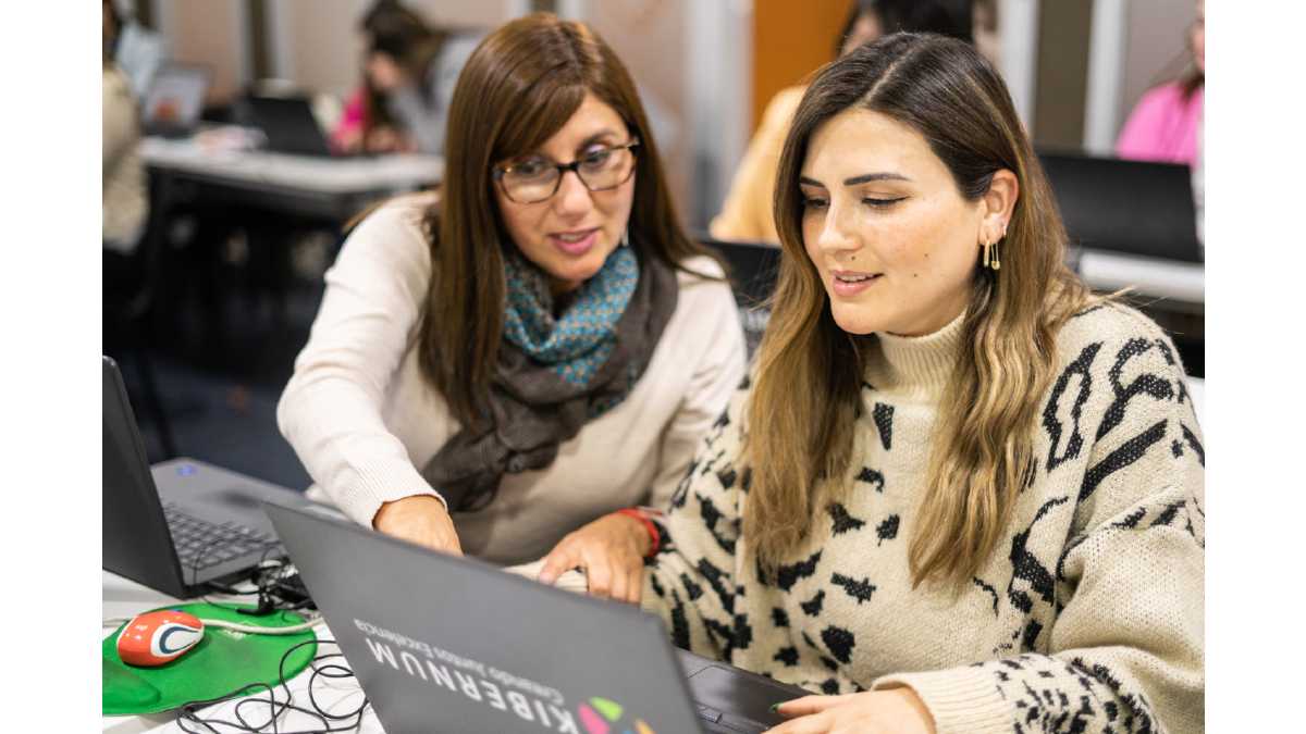 mujeres en tecnología