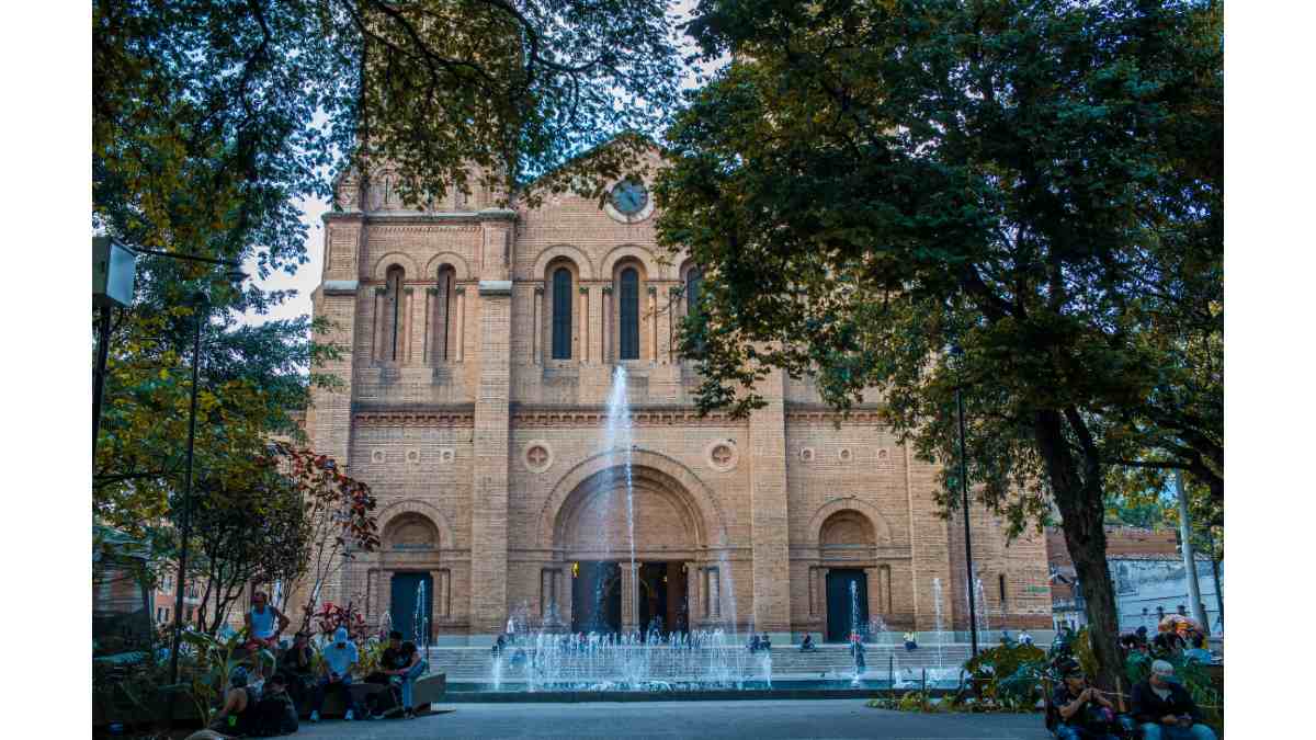 AVTech renovó sonorización de la Catedral de Medellín