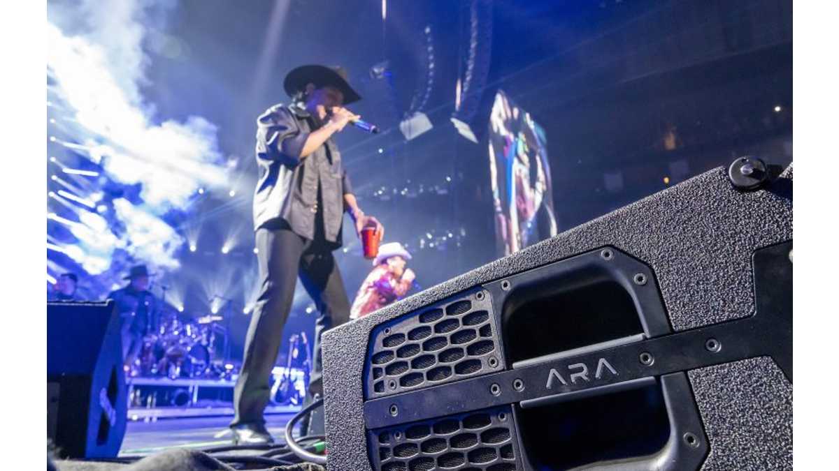 Grupo Firme lleva DAS Audio en su gira por EEUU