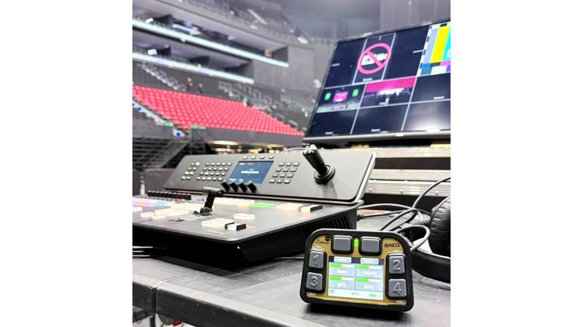 AEQ contributed its Intercom to Manuel Turizo's concert