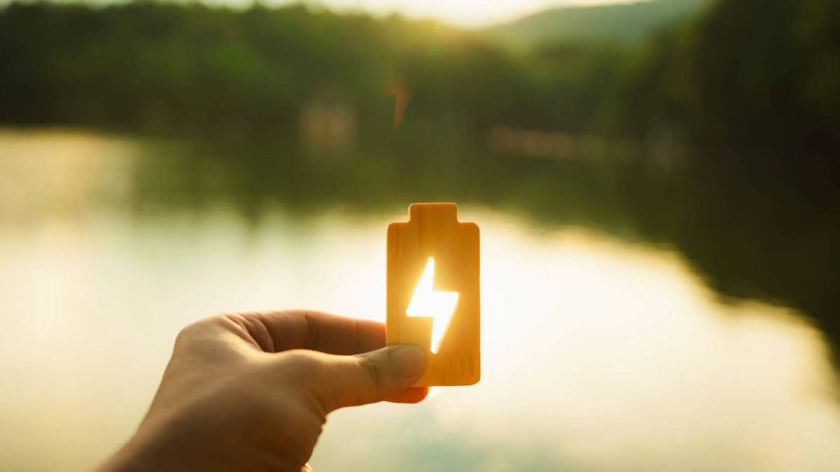 Desarrollan modelo de IA de bajo consumo y alto rendimiento