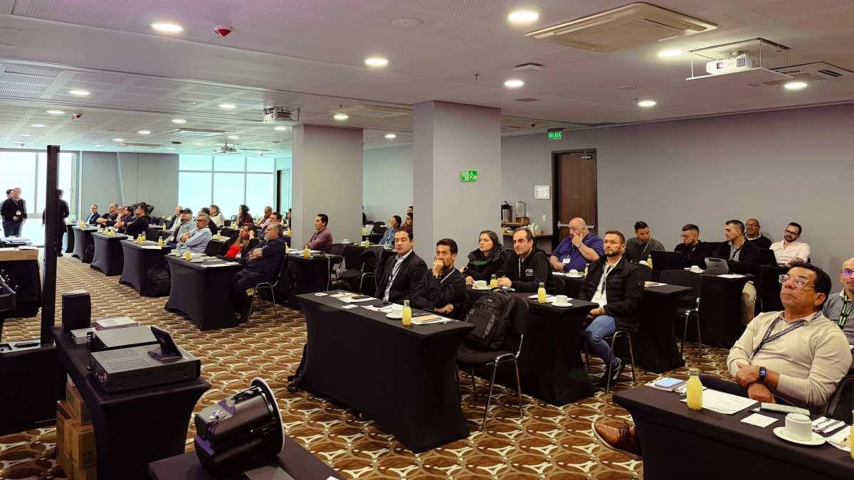 AVE Trade Summit 2026 brought together AV brands in Bogota