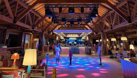 Ecosistema de audio para Resort de playa